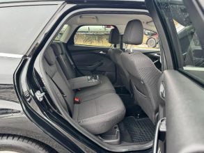 Ford Focus BENZYNA Klimatronik Nawigacja Tempomat HAK