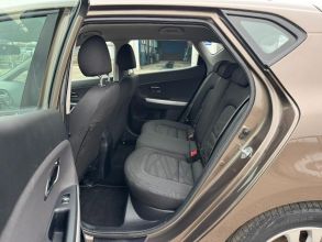 Kia Ceed 1.4 BENZYNA Klimatyzacja Ledy Podgrzewane Fotele