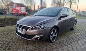 Peugeot 308 1.6 Benzyna , Rok 2013 MOC: 156 KM.