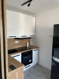 Wynajme mieszkanie Spoldzielcow