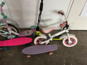 Nartosanki hulajnogi rowerki deskorolki kuchnia dziecięca