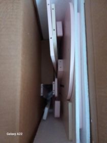 Toaletka z lustrem i stołkiem