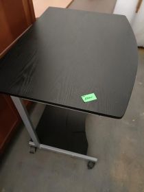 Sprzedam biurko i karnisze