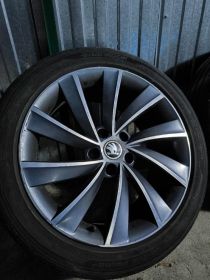 Sprzedam Felgi skoda PEGASUS III 18
