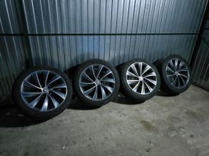 Sprzedam Felgi skoda PEGASUS III 18