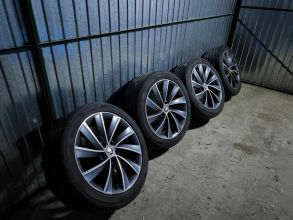 Sprzedam Felgi skoda PEGASUS III 18