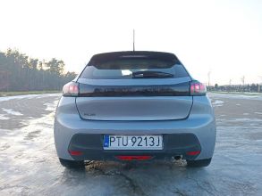 sprzedam peugeot 208 1.6 hdi 102km