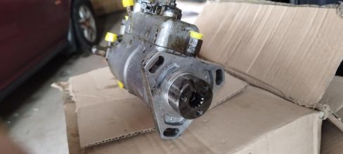 Pompa wtryskowa mf 235 3p Massey Ferguson