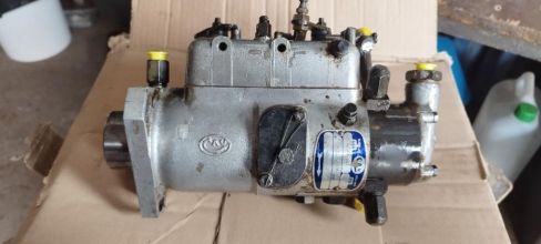 Pompa wtryskowa mf 235 3p Massey Ferguson