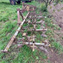 Sprzedam z powodu likwidacji gospodarstwa maszyny rolnicze