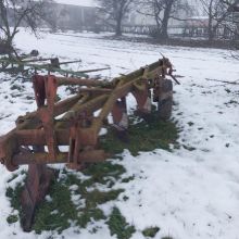 Sprzedam z powodu likwidacji gospodarstwa maszyny rolnicze