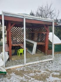 Sprzedam okno z roletą elektryczną