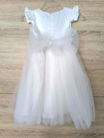 Sprzedam sukienkę dziewczęcą