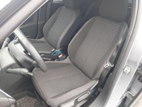 Peugeot 2008 lift 2021 1,2 b 130 koni ładny bogaty polecam