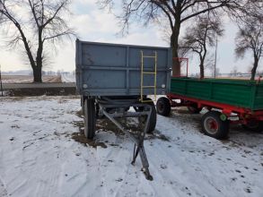 Przyczepa rolnicza Złocieniec T070 1988r wywrot na boki...