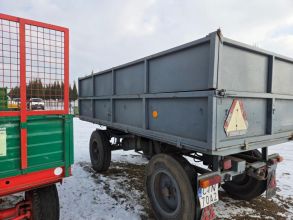 Przyczepa rolnicza Złocieniec T070 1988r wywrot na boki...