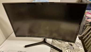 Monitor 24 cale Samsung Zakrzywiony