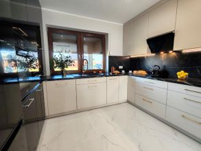 Komfortowy rodzinny dom na wsi