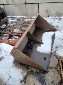 Sprzedam wózek widłowy z łyżka