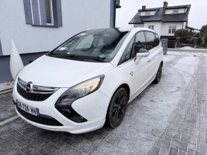 Opel zafira 7osobowa