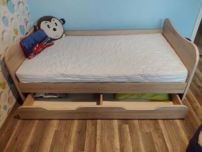 Łóżko dziecięce 165x95