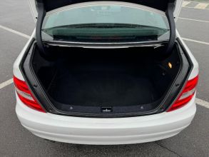 Mercedes C SALON POLSKA Klimatronik Nawigacja Xenon Ledy