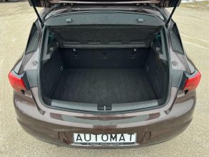Opel Astra 1.4 BENZYNA Klimatronik AUTOMAT Ledy Navi Kamera