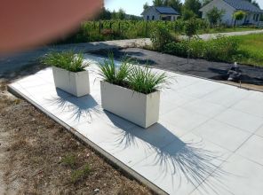 Prace brukarskie, układanie kostki brukowej