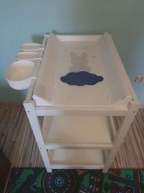 Sprzedam przewijak ikea wraz z pojemnikami.