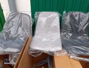 Krzesła tapicerowane