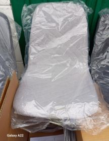 Krzesła tapicerowane