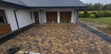 Układanie kostki Brukowej