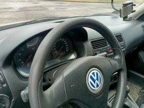 Sprzedam/zamienię Volkswagena Bora 1,6 mpi gaz 2001 rok