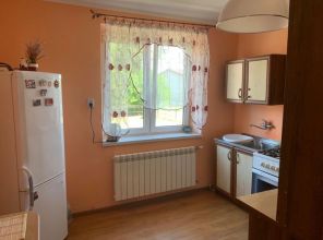 Mieszkanie z ogródkiem i parkingiem – bez czynszu