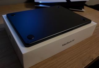 Apple MacBook Air (2025) M4/16GB/256GB Midnight (Gwarancja)