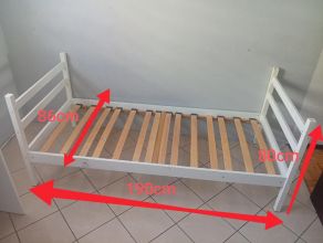 Łóżka młodzieżowe 2szt. Możliwość łączenia.