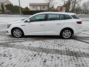 Sprzedam Renault Captur 1.5 ,automat niski przebieg49 tyś