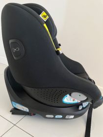 Sprzedam fotelik obrotowy z isofix