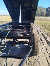 Przyczepa wywrotka d47