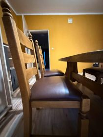 Stół dębowy + 4 krzesła