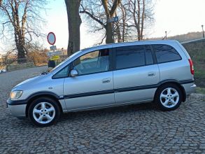 Ładna Zafira Lift 1,8Benz z LPG/2004rok/Klimatyzacja/7...