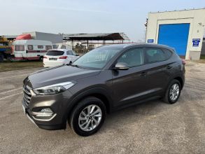 Hyundai Tucson 1.6 BENZYNA Klimatronik Tempomat Ledy...