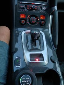 Peugeot 3008 hybryda