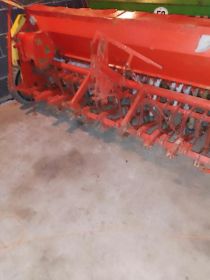 sprzedam siewnik poznaniak z1988r