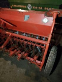 sprzedam siewnik poznaniak z1988r