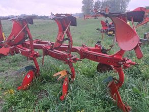 pług 4 kverneland i 3 vogel