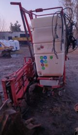 Opryskiwacz HOLDER 1100l, belka pełna hydraulika