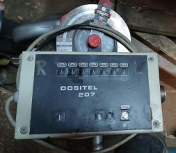 Opryskiwacz HOLDER 1100l, belka pełna hydraulika