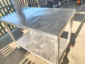 Stół gastronomiczny