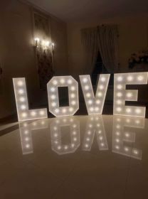 Love 2x rodzaje i miłość wynajmę